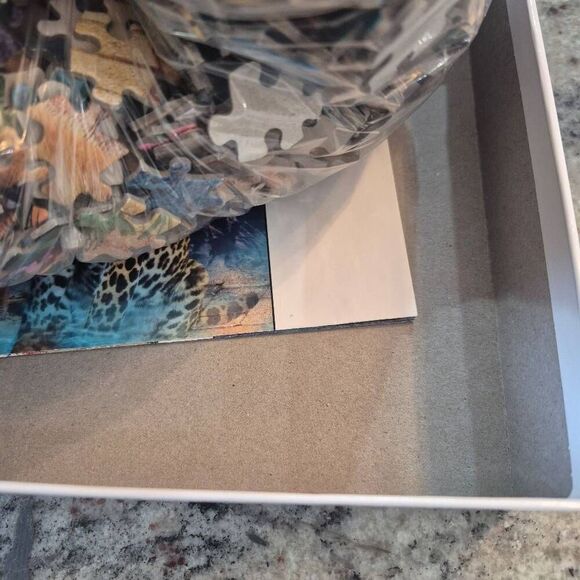 Buffalo Games Kitten Dreams 750 pc Jigsaw Puzzle, USED, tape on box - Picture 4 of 11